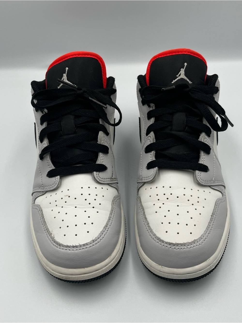 Air Jordan 1 Low Big Kids Size 6Y Black White Infrared 23 553560-045 Sneaker